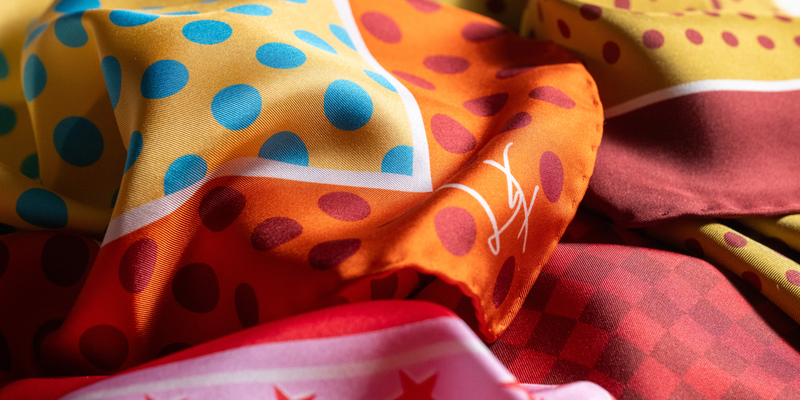 Scarves / Foulards