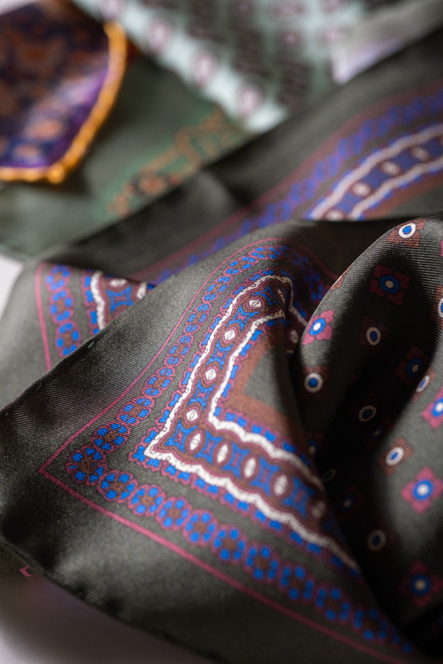 Como Pocket Square